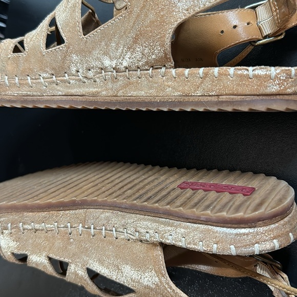 TRASK Gold Shimmer Lace Up Sandals Ankle Straps Size 9.5 - Picture 4 of 8